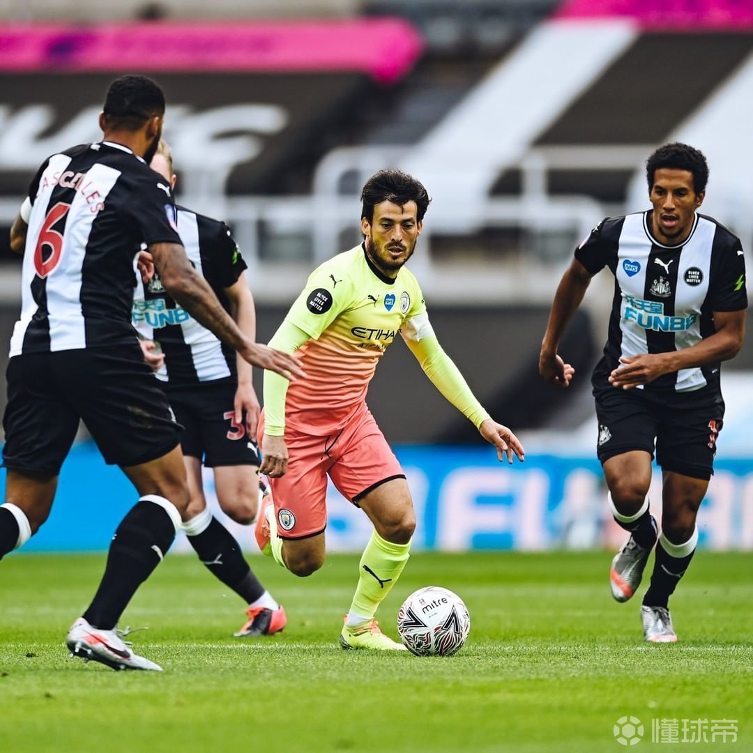 九游会登录 -包含清晨突围战来临；波尔图围绕足总杯状态回暖；信心回归；身体对抗强度拉满的词条